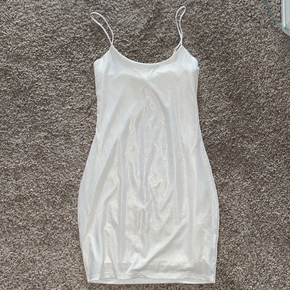 white bodycon lucy in the sky dress